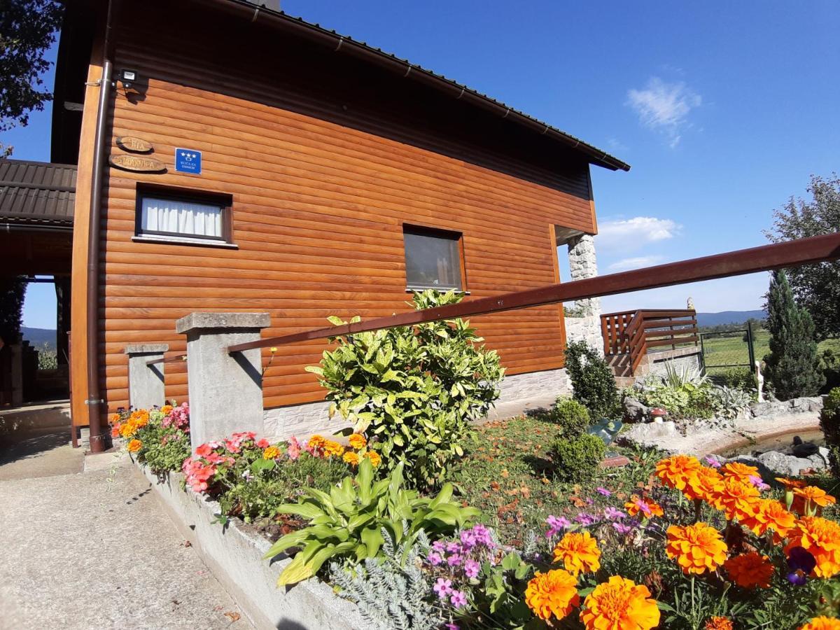 Kuca Za Odmor Anamarija Villa Ogulin Exteriör bild