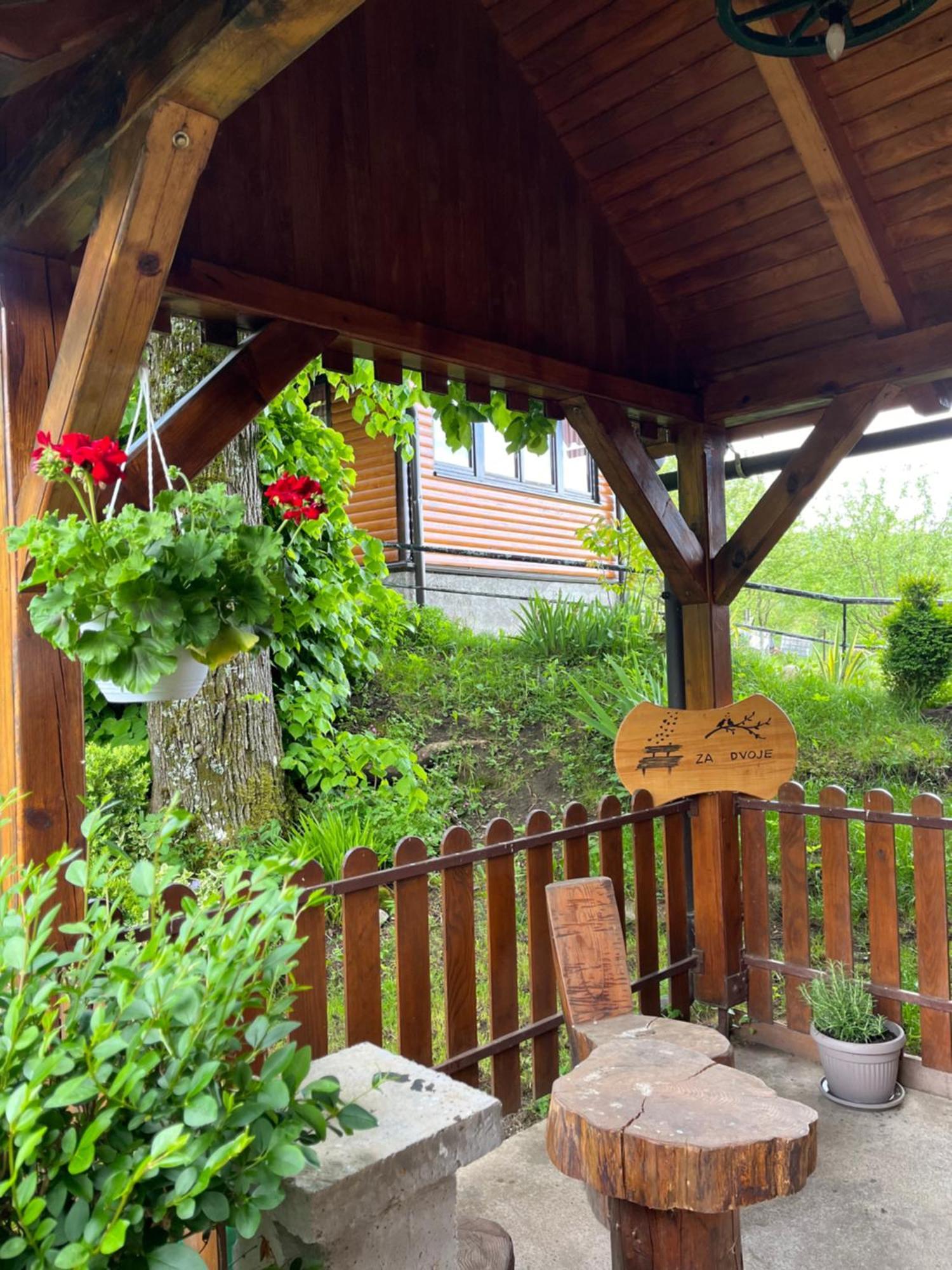 Kuca Za Odmor Anamarija Villa Ogulin Exteriör bild