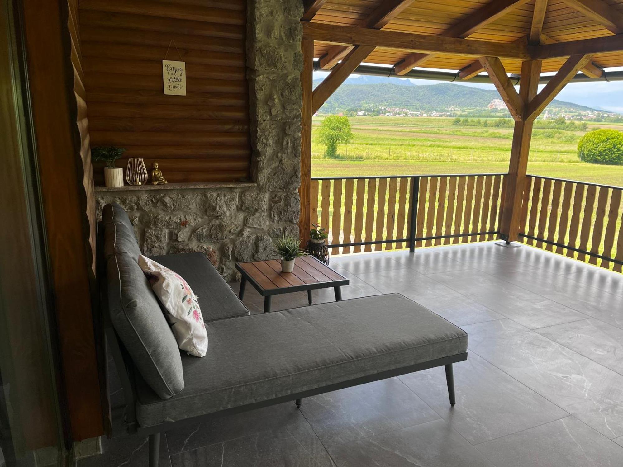 Kuca Za Odmor Anamarija Villa Ogulin Exteriör bild